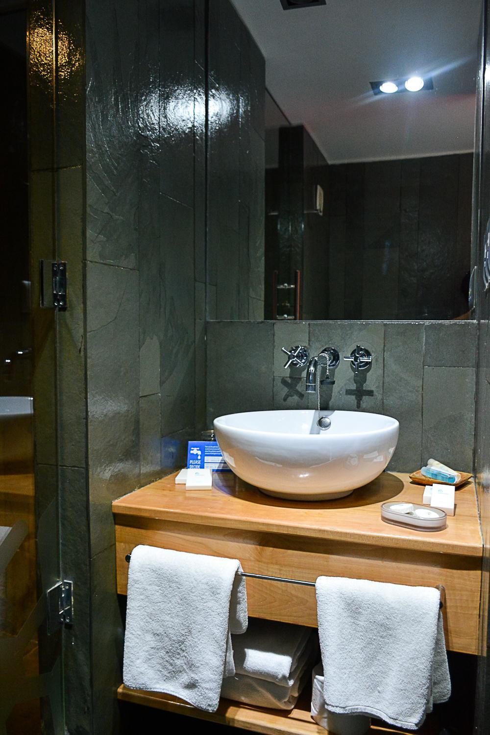 Natalino Hotel Patagonia ปวยร์โตนาตาเลส ภายนอก รูปภาพ