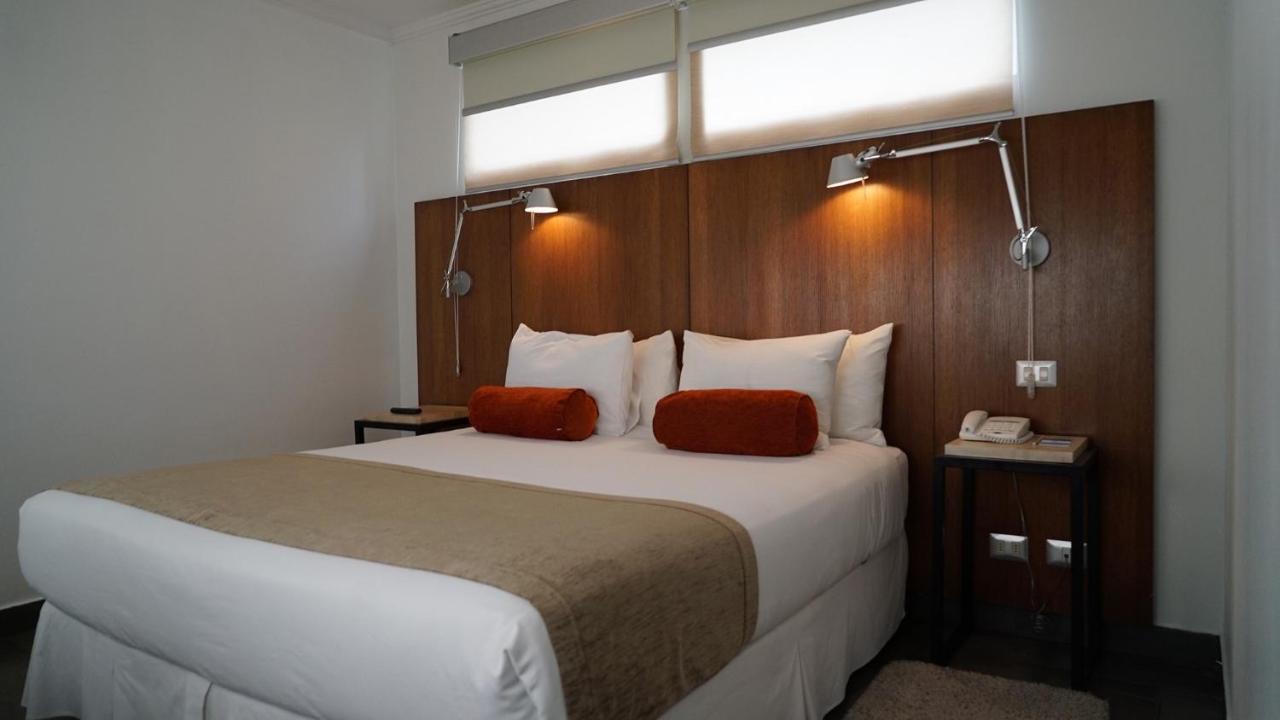 Natalino Hotel Patagonia ปวยร์โตนาตาเลส ภายนอก รูปภาพ